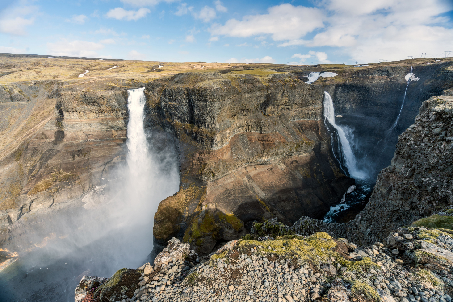 haifoss-cascade-islande