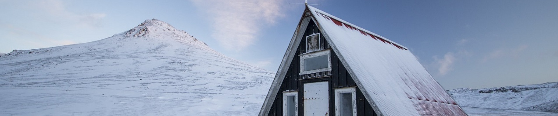 Maison islande neige