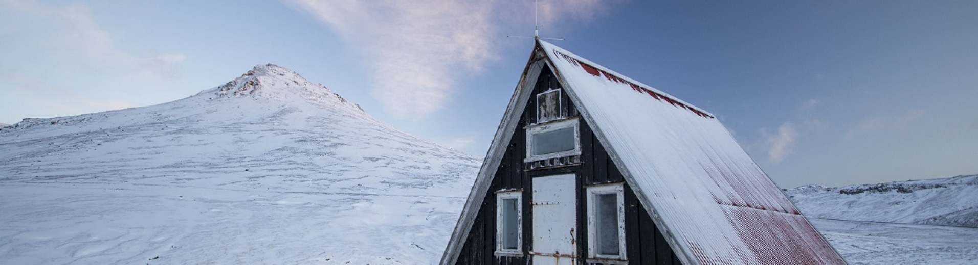 Maison islande neige