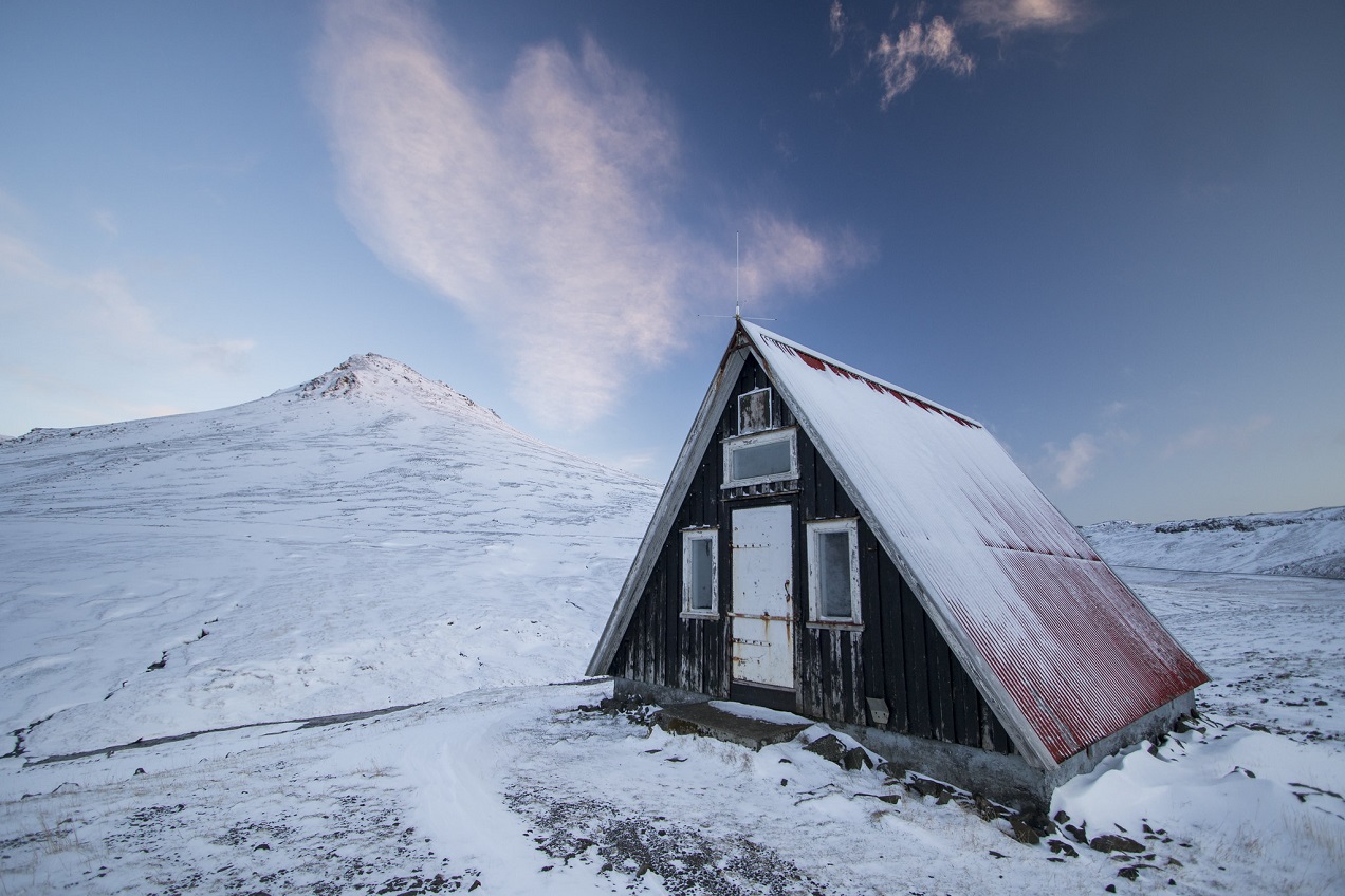 Maison islande neige